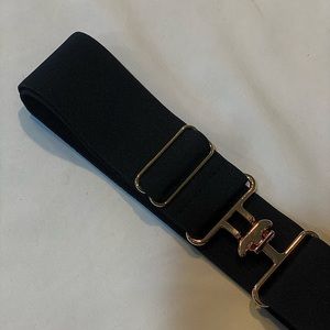 Black with gold buckle Surcingle Belt Elastic One Size Fits All equestri…